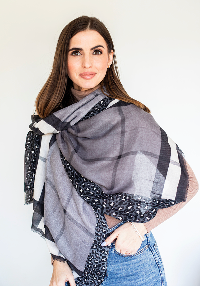 Burberry Animal Scarf | Grey
