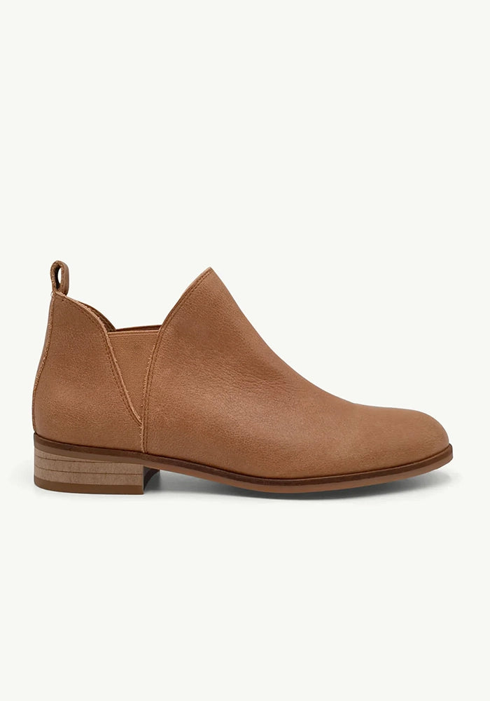 Aria Tan Boot