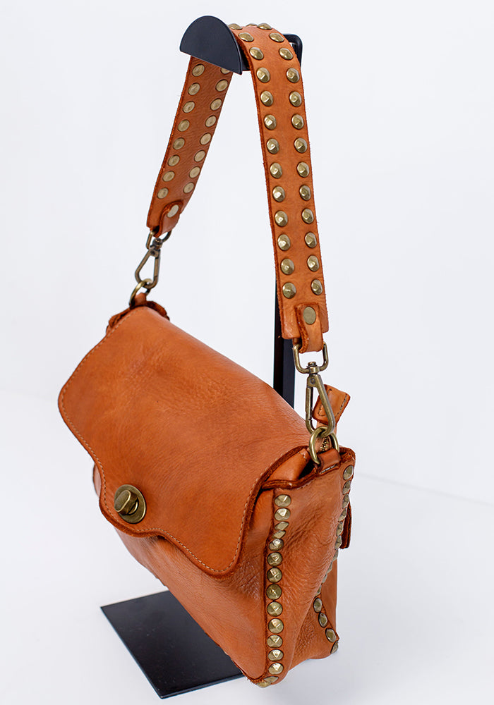 Studded Clasp Sling | Tan