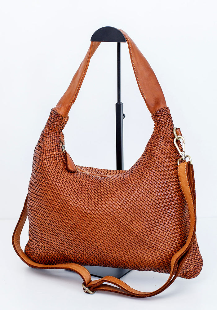 Biddy Medium Woven Sling | Cognac