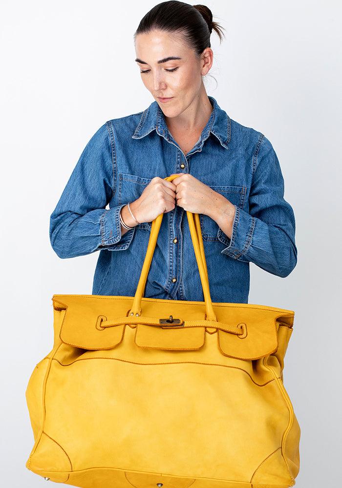 Clasp Overnight Bag | Yellow