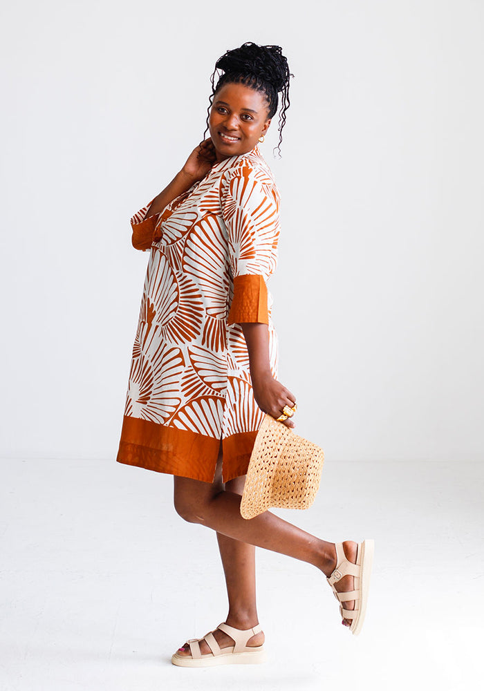Africa Calls Amelia Kaftan | Fan