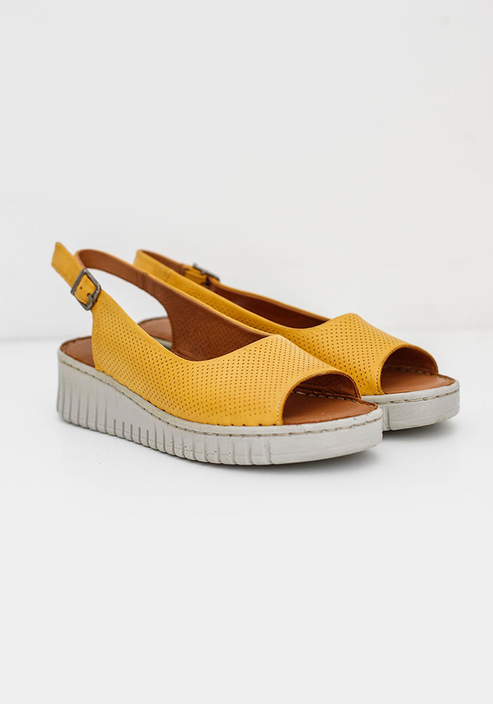 Daphne LT Sandal | Yellow