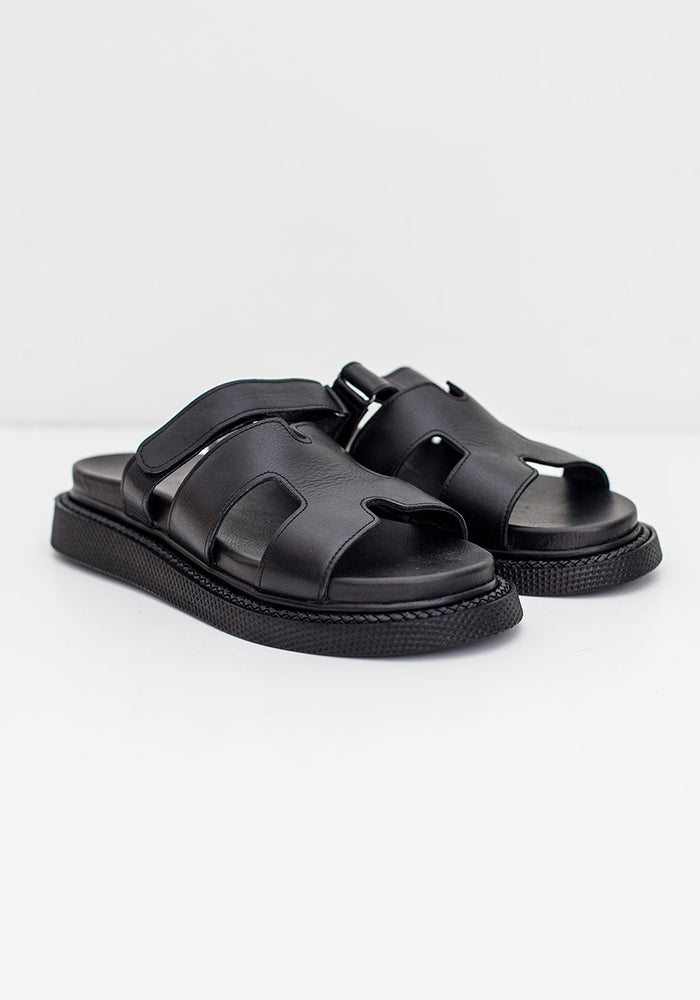 Delilah LT Sandals | Black