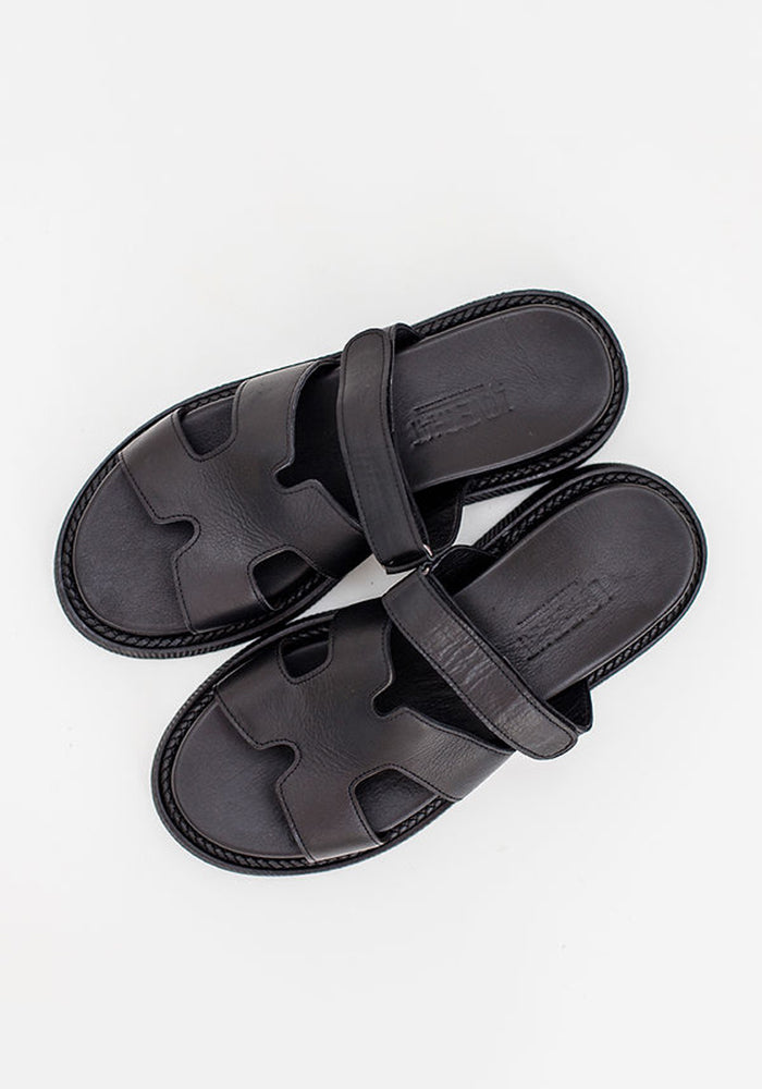 Delilah LT Sandals | Black