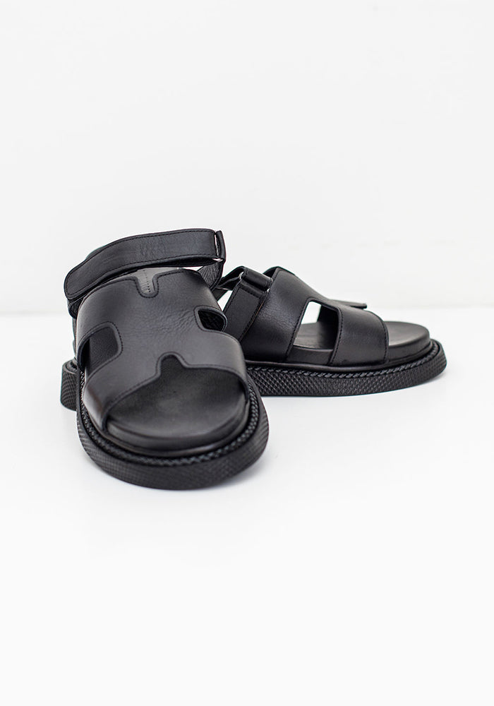 Delilah LT Sandals | Black