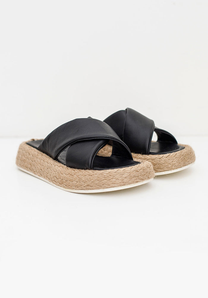 Beatrice Sandal | Black