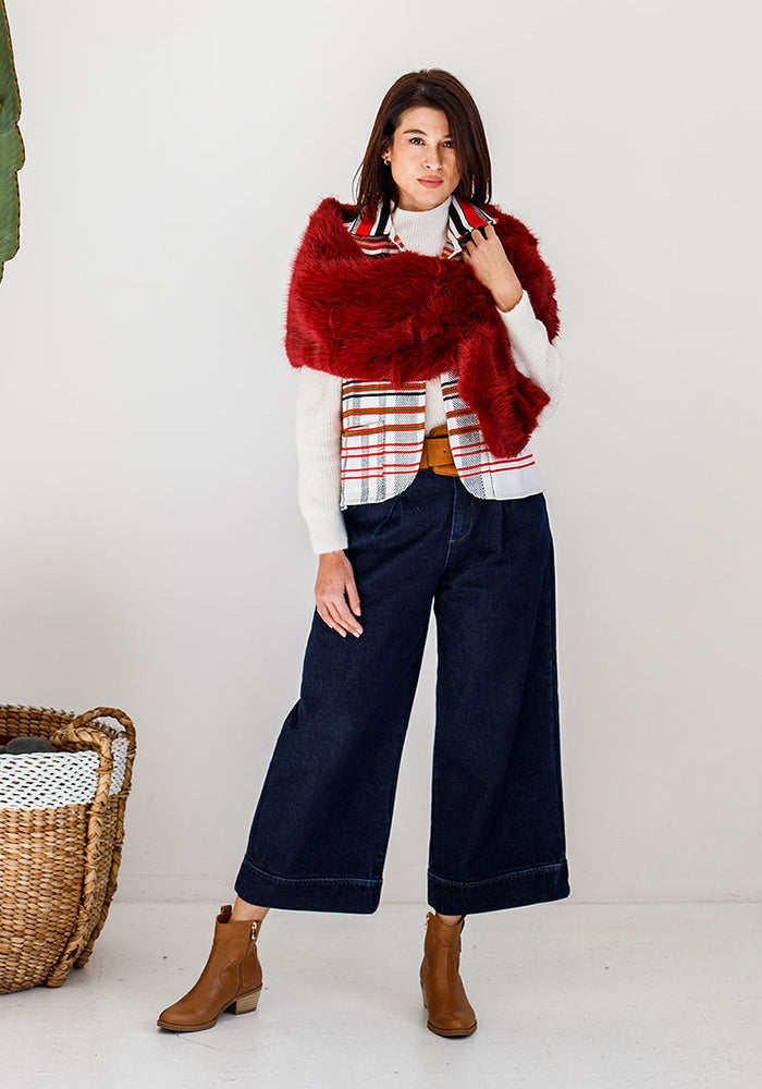 Fluffy Shawl | Wine