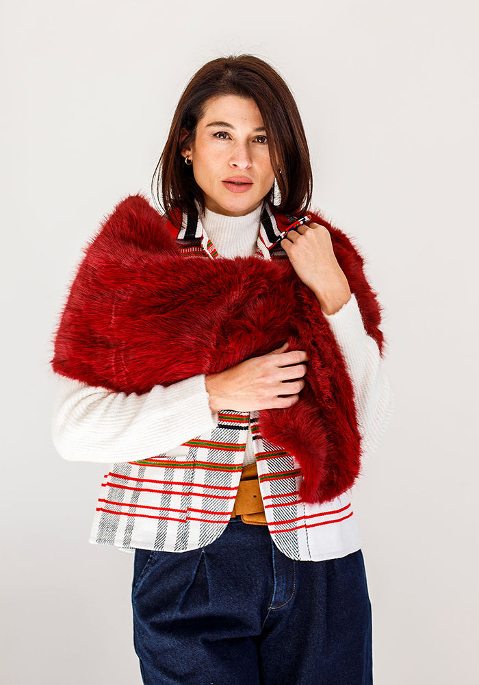 Fluffy Shawl | Wine