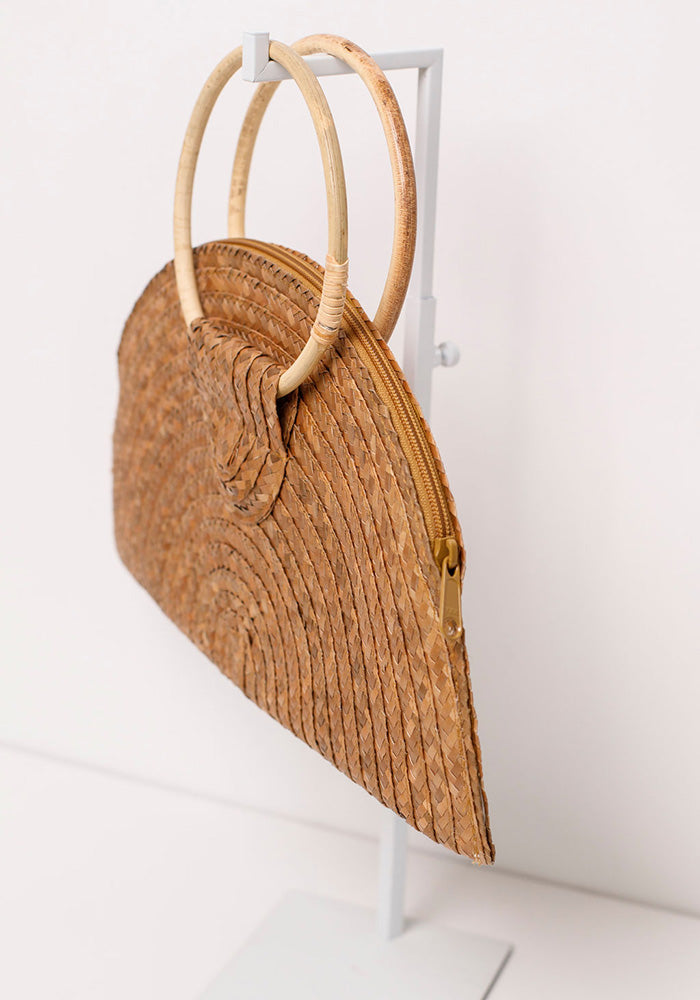 Isla Half Moon Clutch | Brown