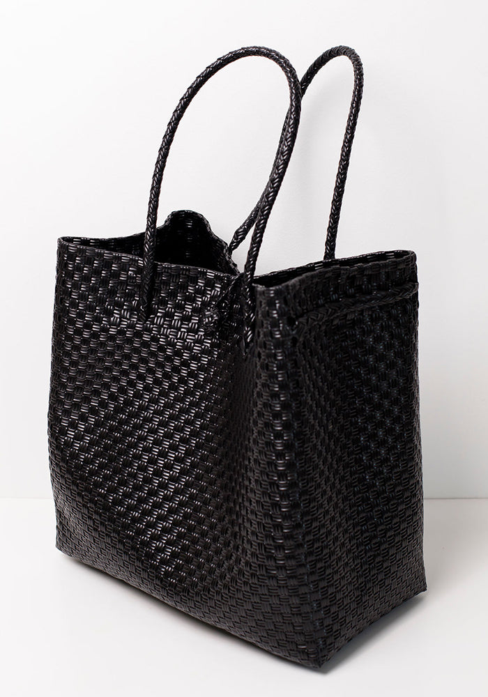 Jumbo Plastic Bucket Basket | Black