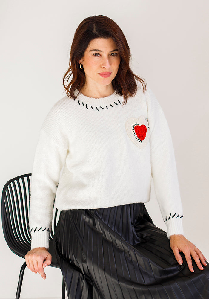 Heart Round Neck Knit | White